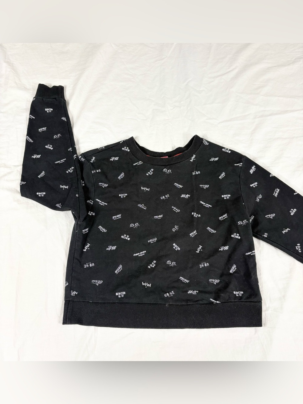 Coca Cola Women Juniors Black Overprint Crop Sweatshirt Size SM